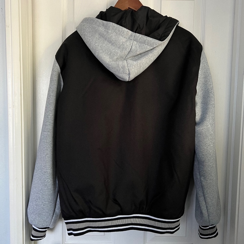 Lakers Reversible Hooded Jacket - Picture 5 of 6